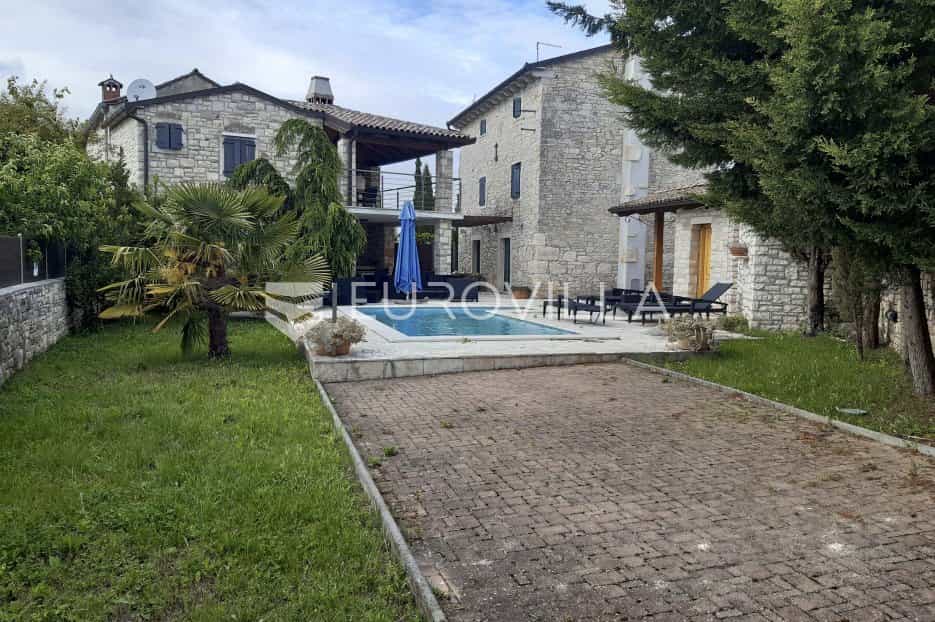 House in Bale, Istarska Zupanija 10899538