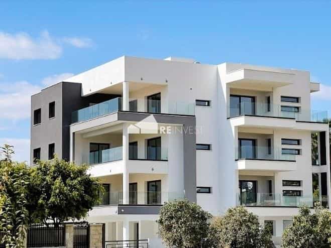 Condominium in Germasogeia, Limassol 10899611