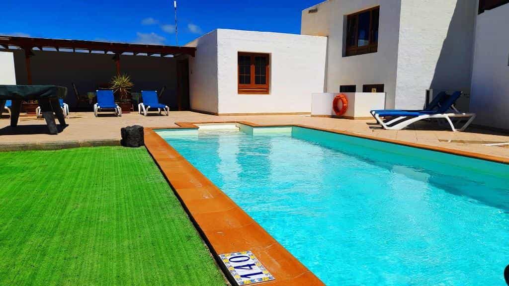 House in Tias, Canary Islands 10899758