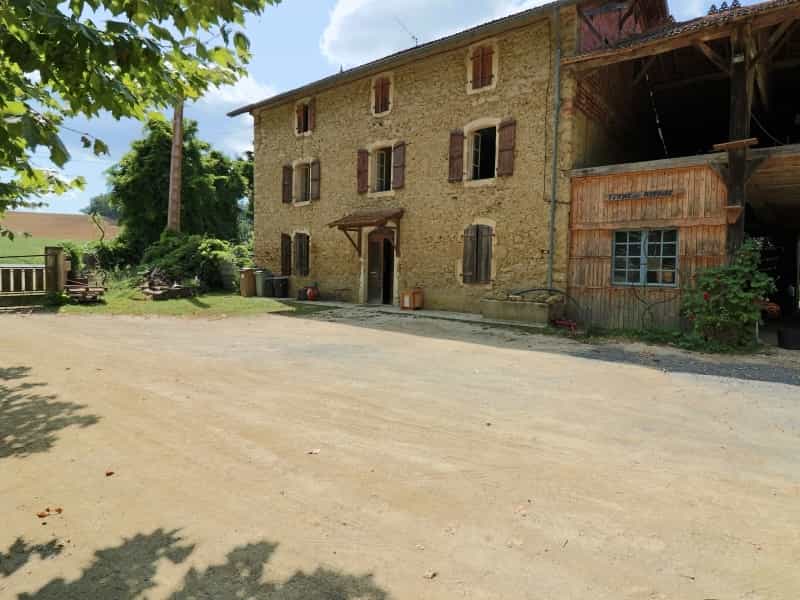 House in Monlezun, Occitanie 10899965