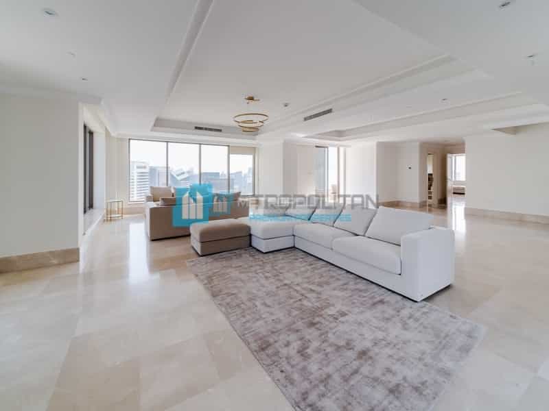 House in Dubai, Dubayy 10900107