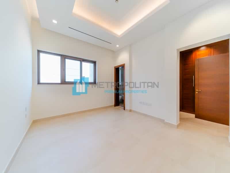 House in Dubai, Dubai 10900158
