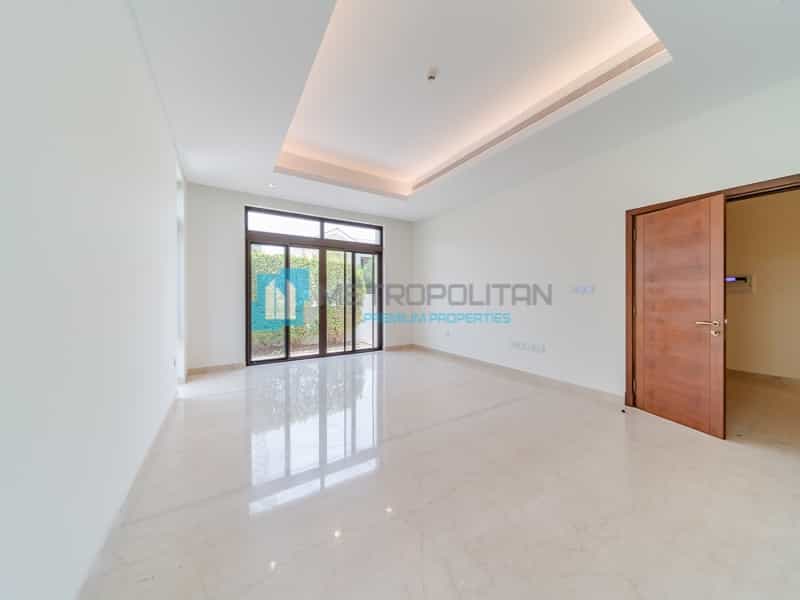 House in Dubai, Dubai 10900158