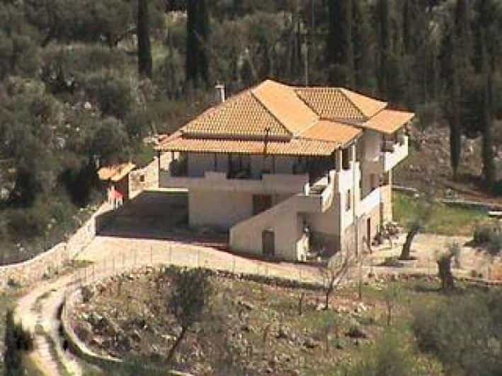 House in Bochali, Ionia Nisia 10900215