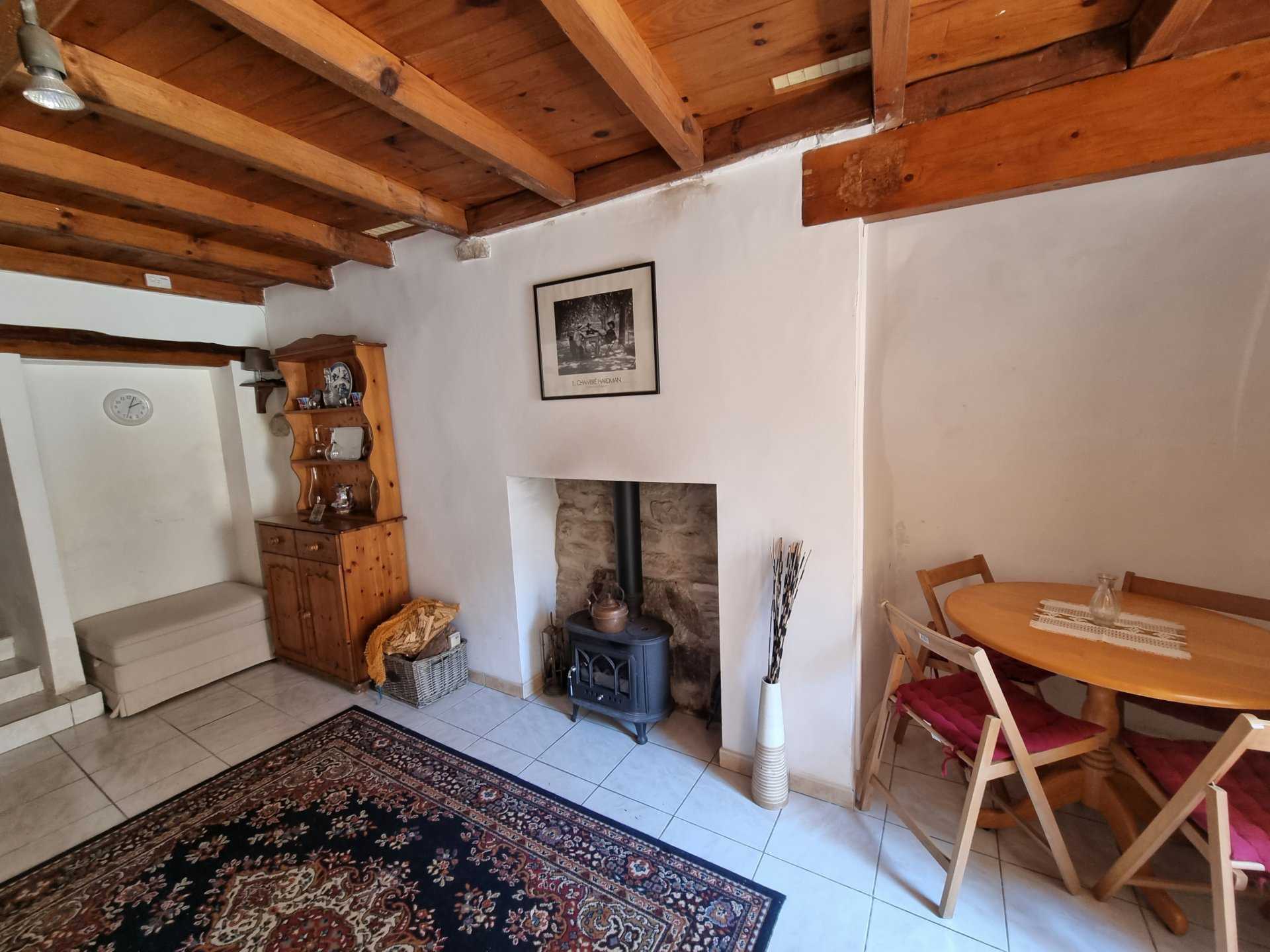 Talo sisään Bize-Minervois, Occitanie 10900263