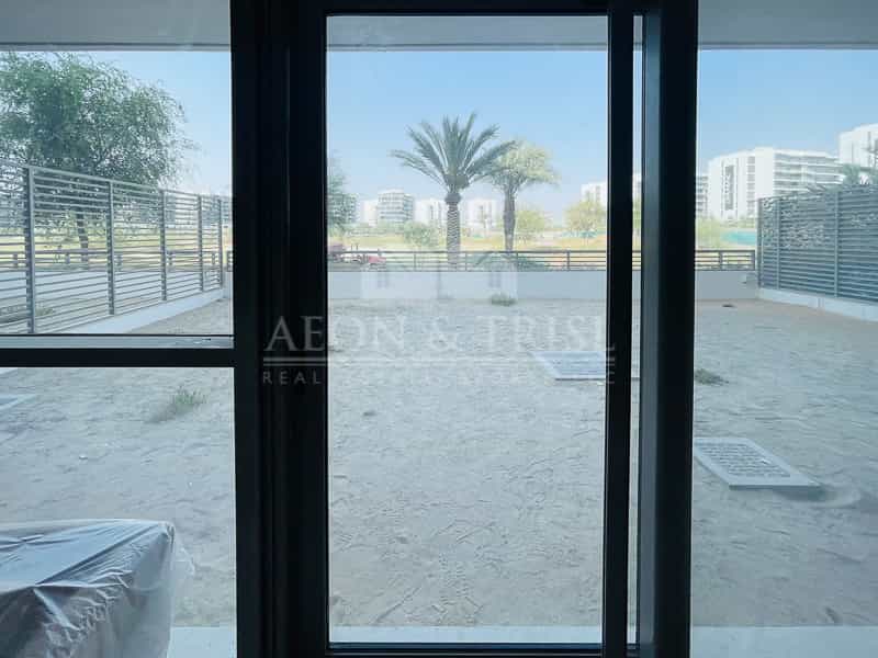 Condominium in Dubai, Dubai 10900493