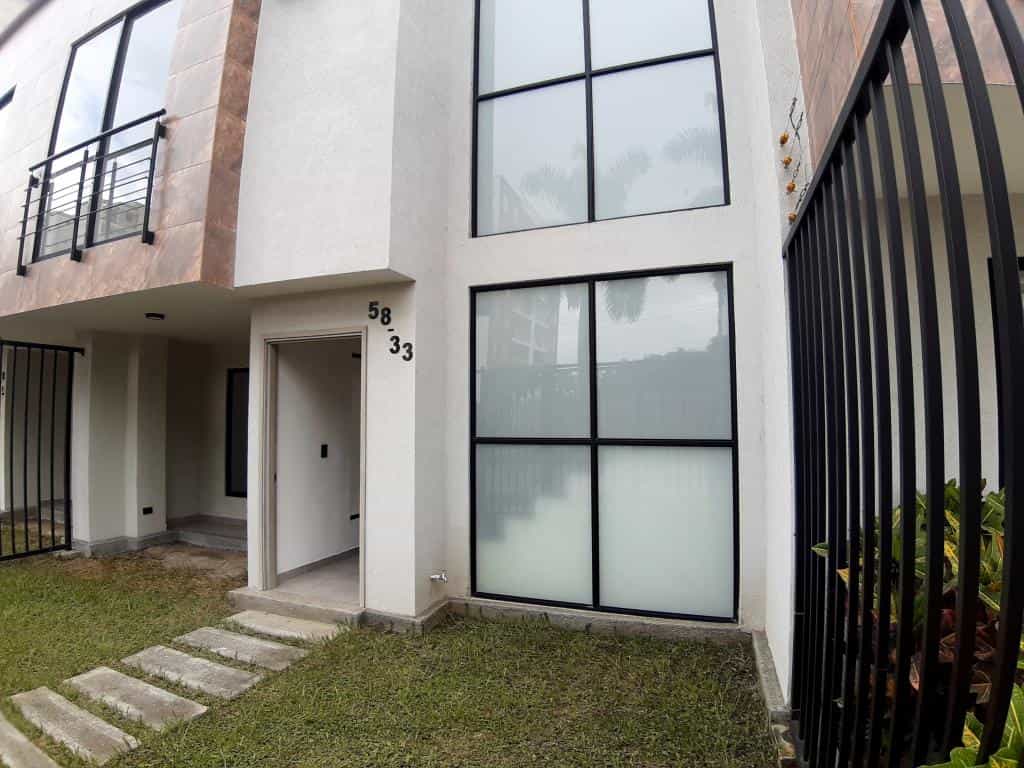 House in , Valle del Cauca 10901410