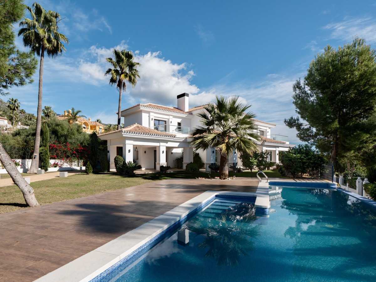 Rumah di Marbella, Andalusia 10901621