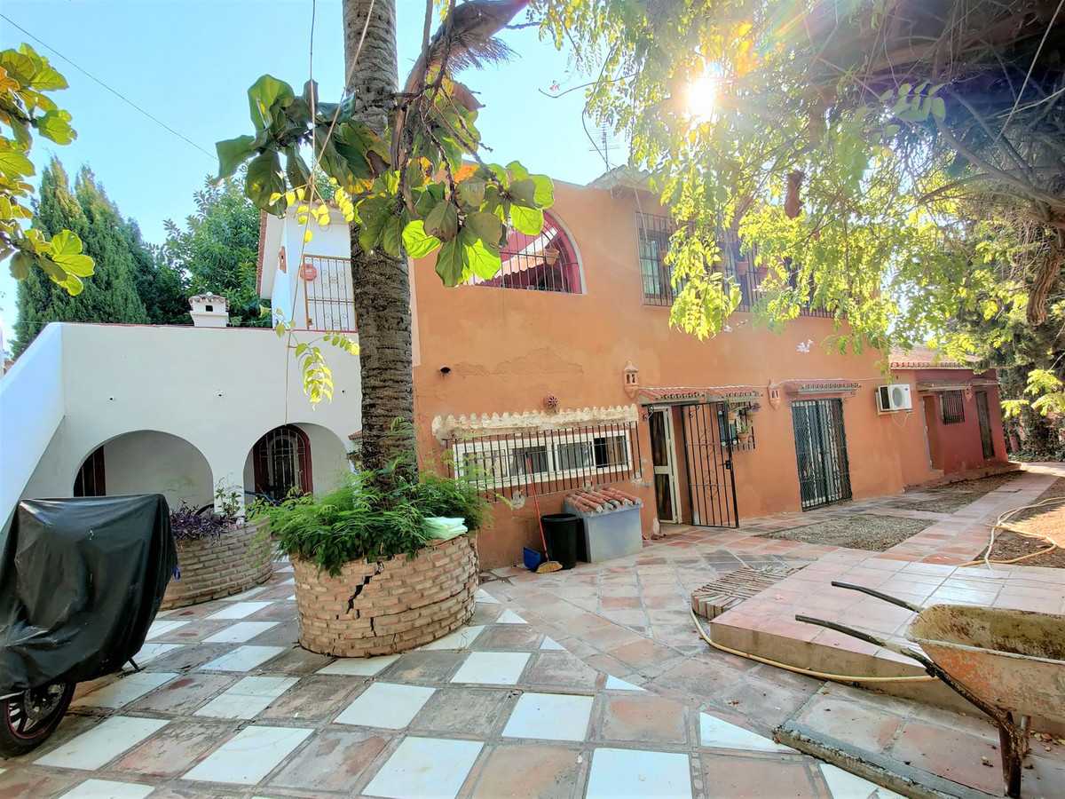 жилой дом в Arroyo de la Miel, Andalusia 10901773