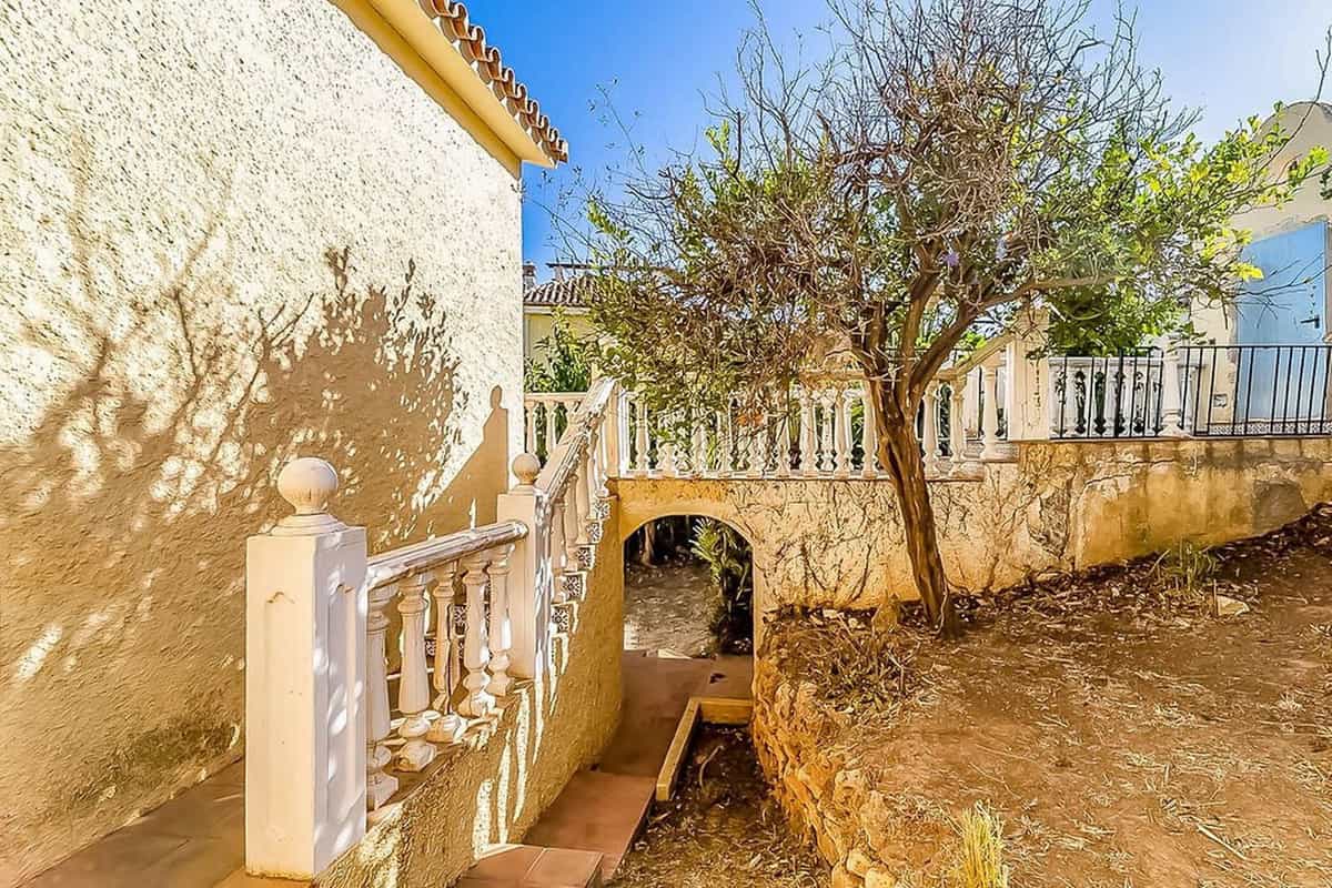 Haus im Las Lagunas de Mijas, Andalucía 10901920
