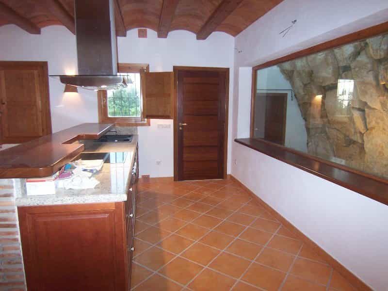 House in , Comunidad Valenciana 10902564