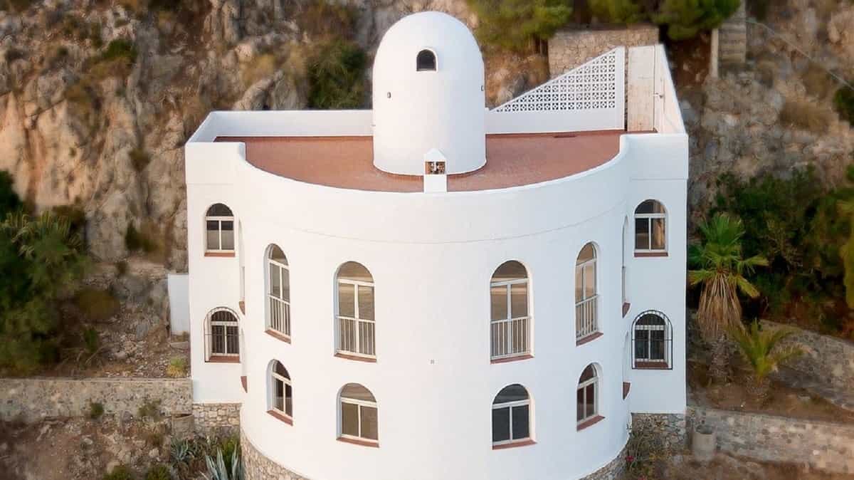 House in La Herradura, Andalusia 10902668