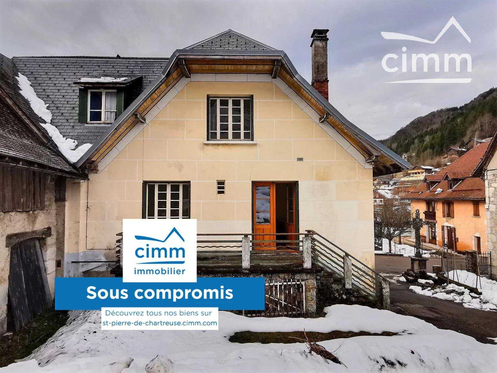 Dom w Saint-Pierre-d'Entremont, Owernia-Rodan-Alpy 10903027