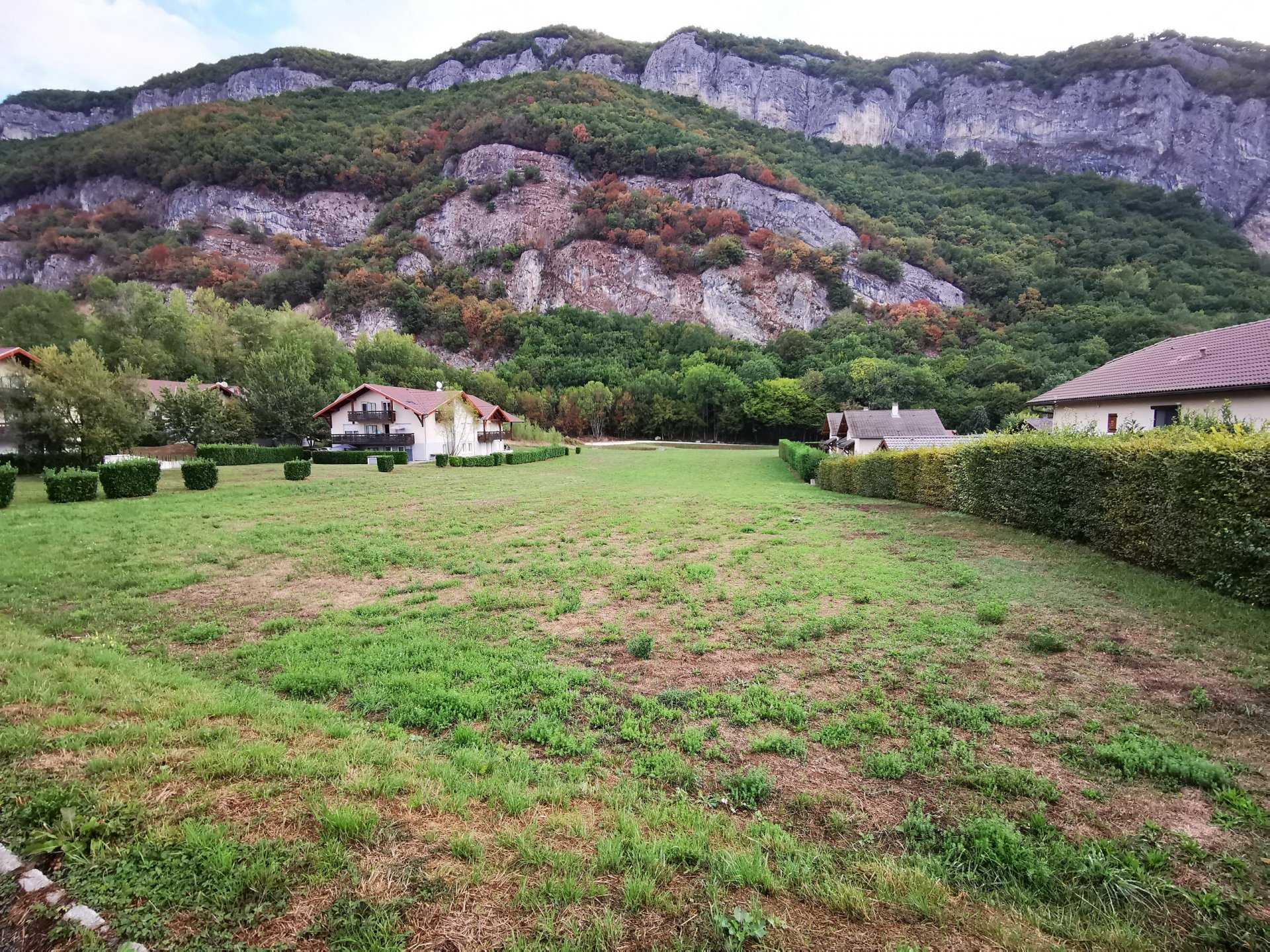 Condominium in Sillingy, Haute-Savoie 10903059