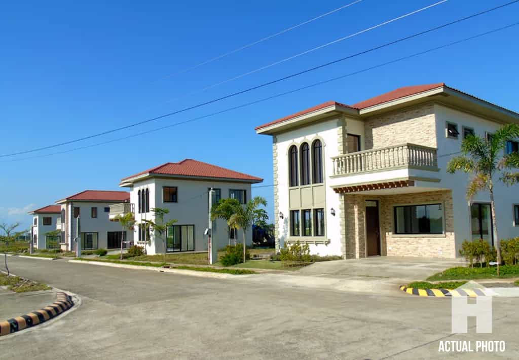 Molteplici case nel Bacolod, Western Visayas 10904702