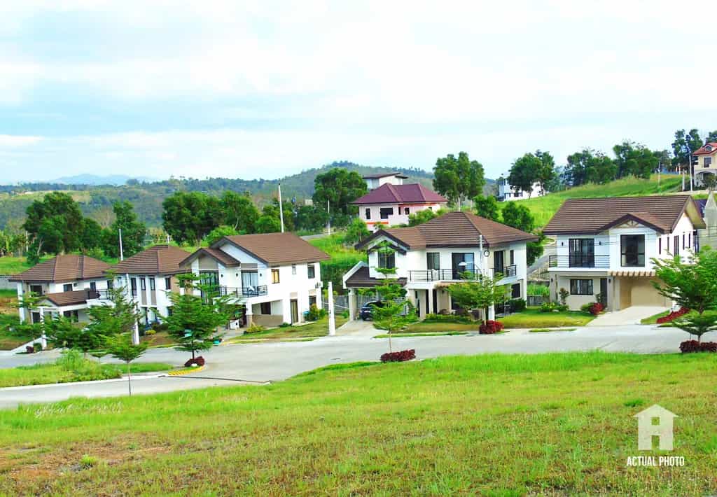 Meerdere huizen in Calacapan, Cagayan de Oro 10904705