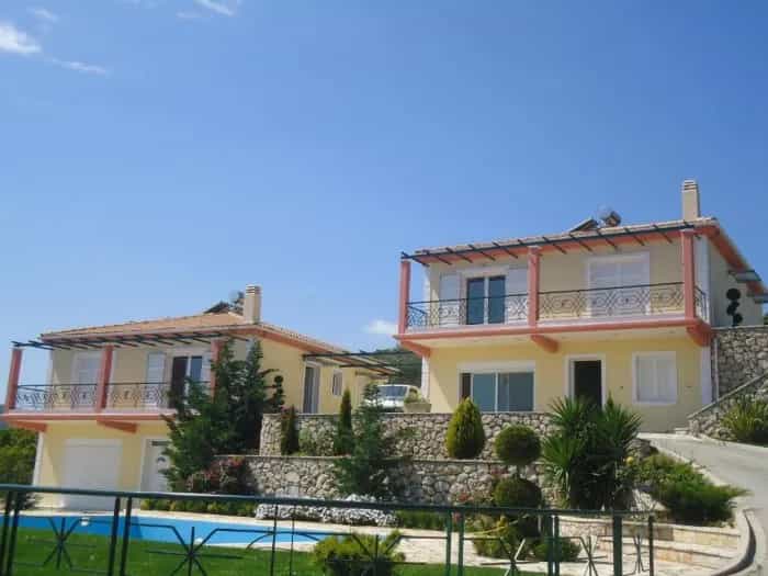House in Kalligonio, Ionia Nisia 10904736