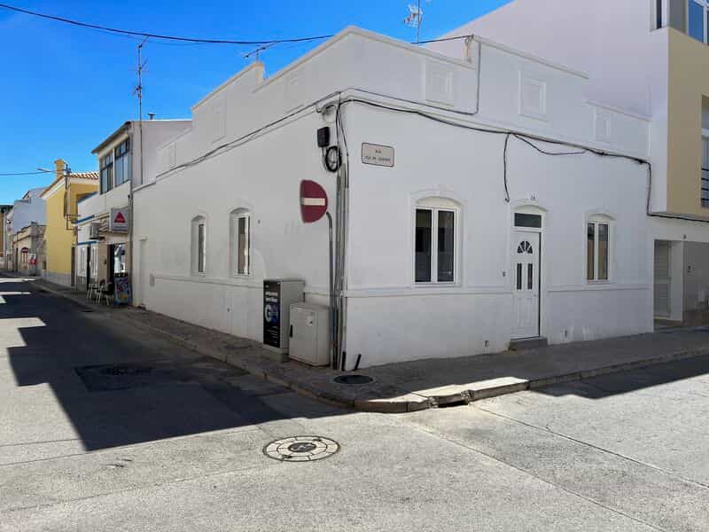 rumah dalam Vila Real de Santo António, Faro District 10904870
