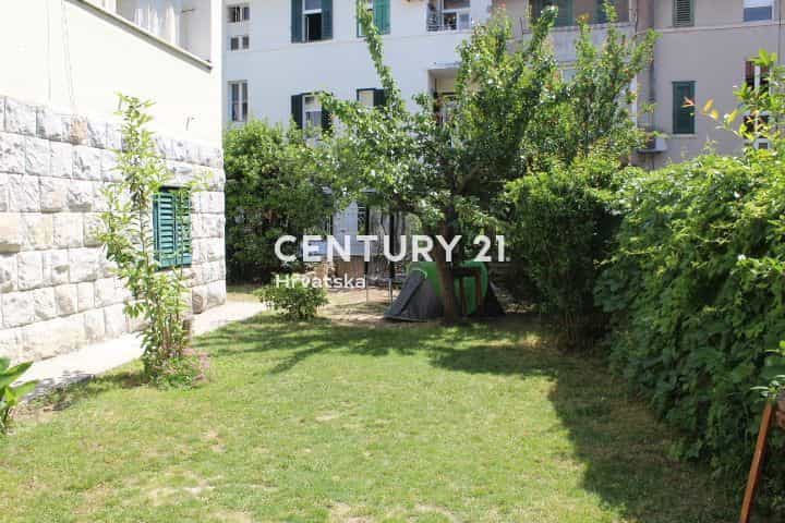 Huis in Split, Split-Dalmatia County 10905067