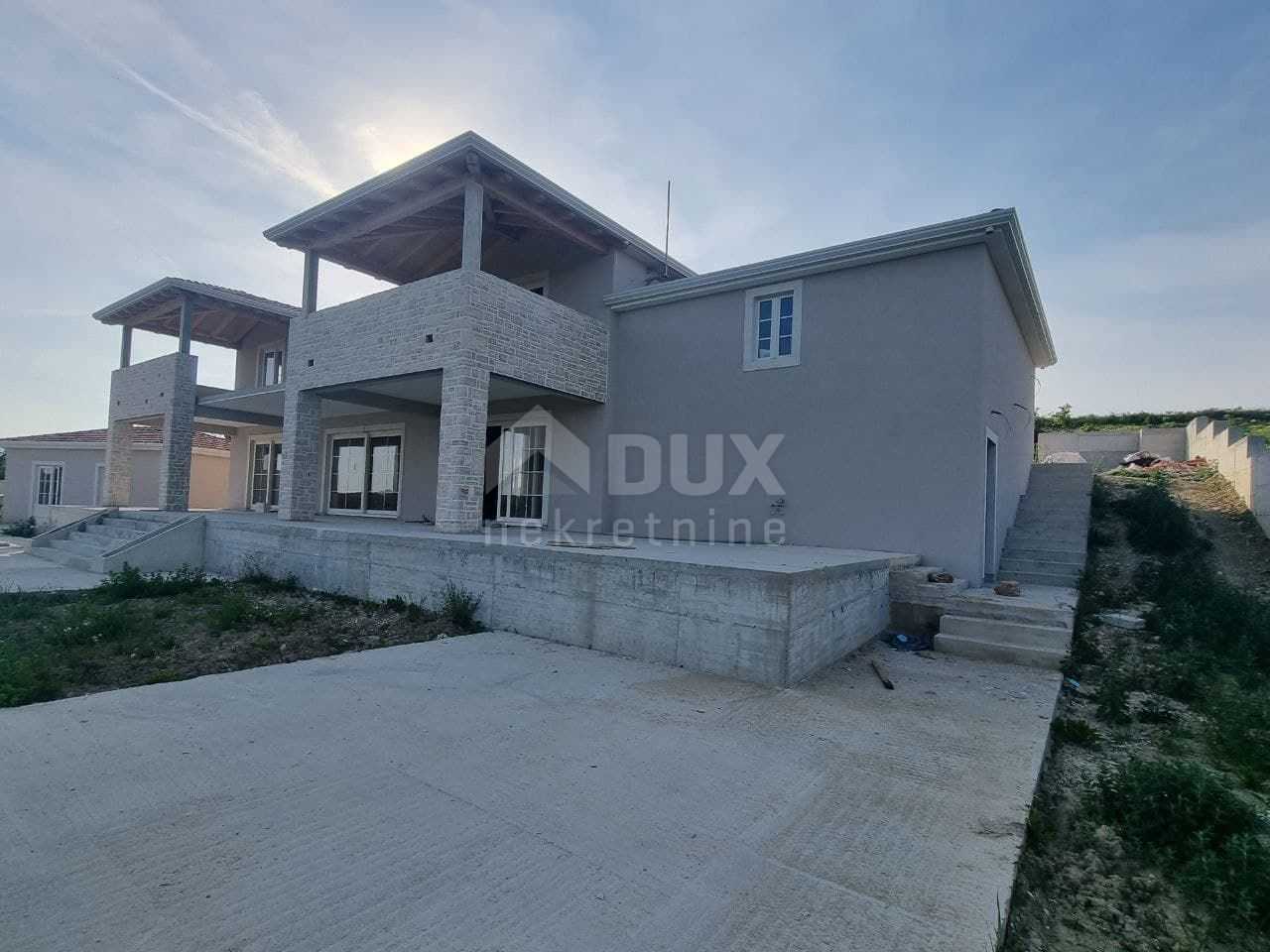 Dom w Vižinada, Istria County 10905261