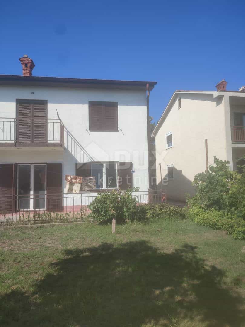 casa en Valdebek, Istarska Županija 10905304