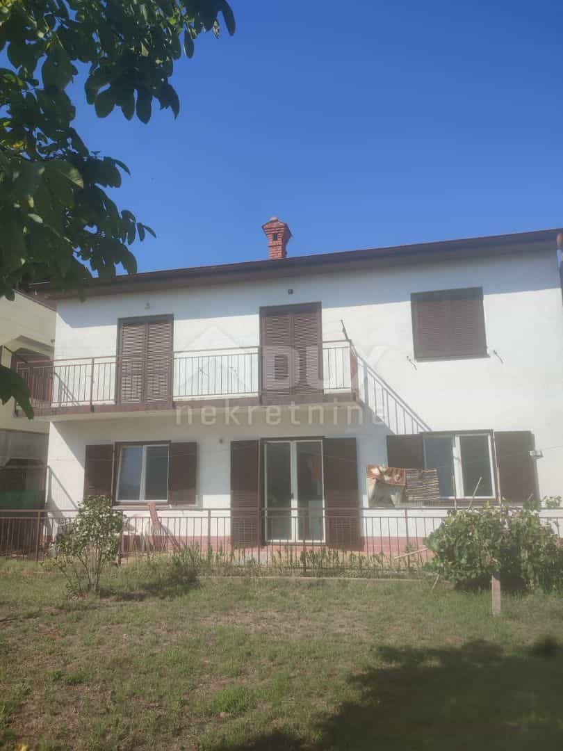 casa en Valdebek, Istarska Županija 10905304