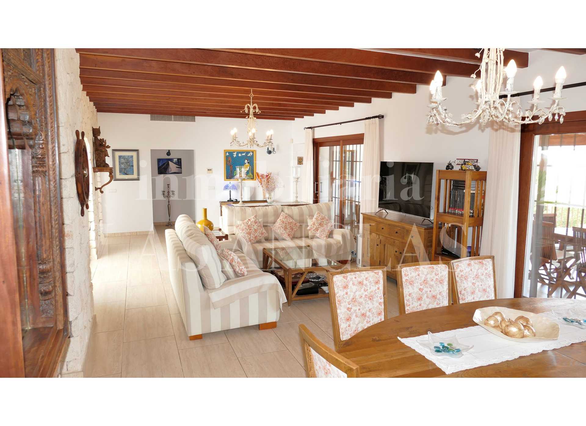 House in San Carlos, Balearic Islands 10905352