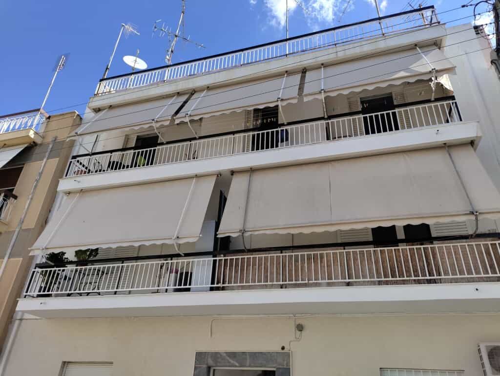 公寓 在 阿吉奧斯·迪米特里奧斯, 阿蒂基 10905390