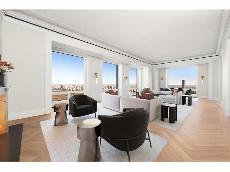 Condominium in Manhattan, New York 10905930