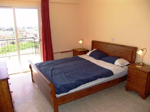 Condominium in Chlorakas, Pafos 10906456