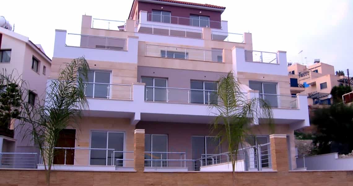 Condominium in Geroskipou, Pafos 10906536