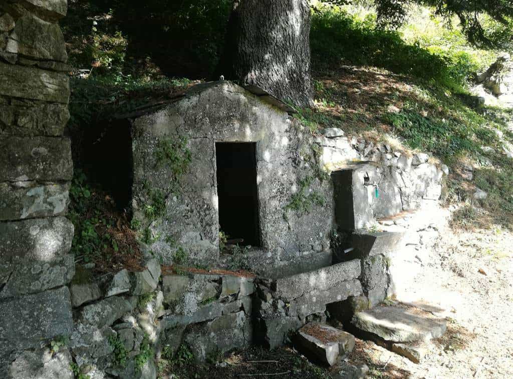 House in Fabbriche di Vallico, Tuscany 10906614
