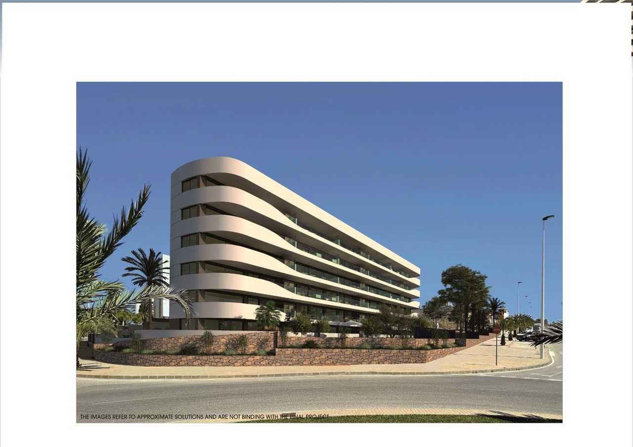 Condominium in El Alted, Valencia 10907227