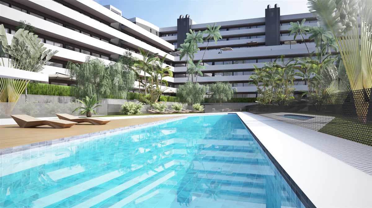 Condominium in Estepona, Andalusia 10911287