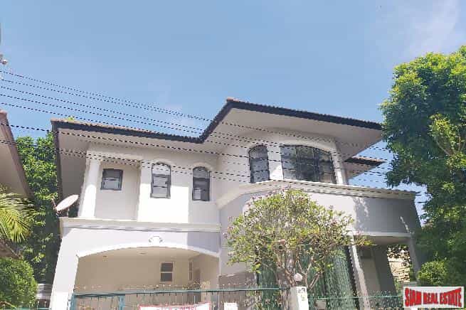 Будинок в Мубан Бан Сері, Крунг Теп Маха Накхон 10915105