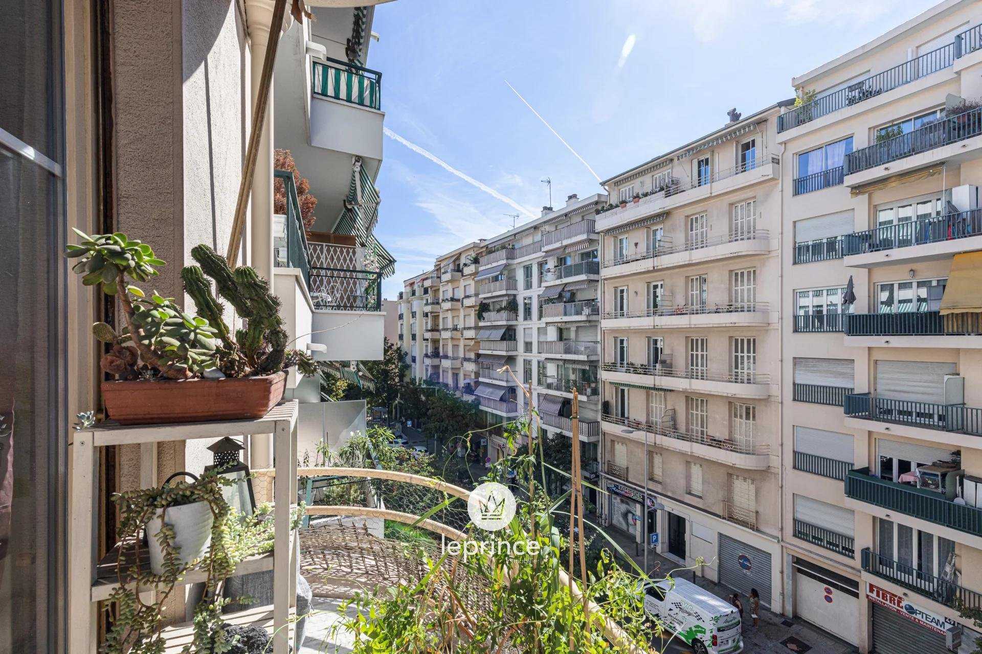 Condominium dans Saint Philippe, Provence-Alpes-Côte d'Azur 10915436