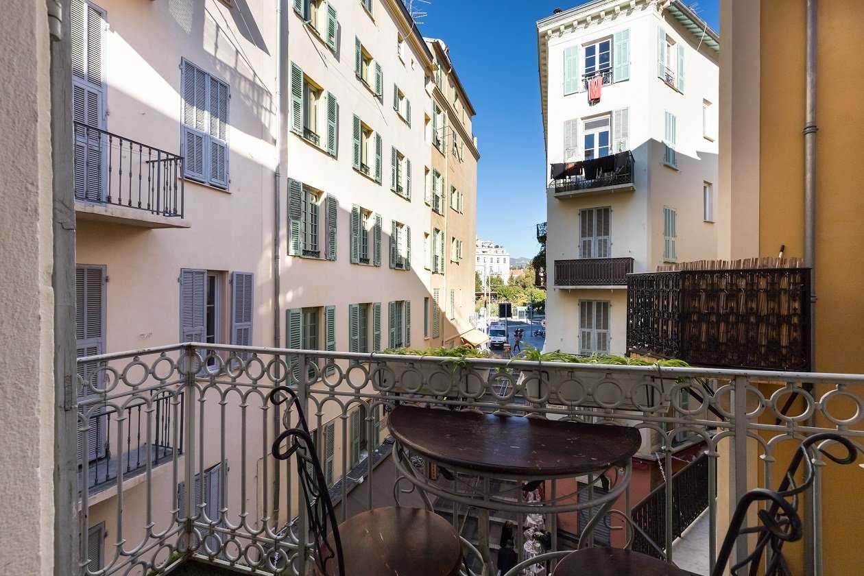 公寓 在 Nice, Alpes-Maritimes 10915617