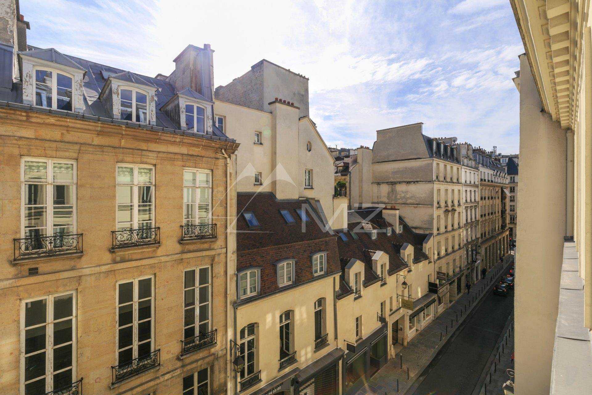 Квартира в Paris 8ème, Paris 10915742