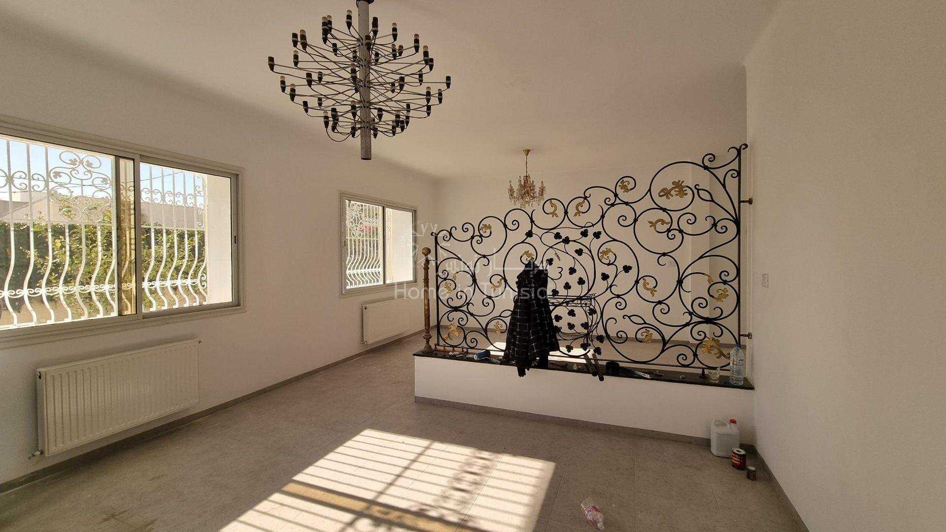 Квартира в Ель Хадж Мохаммед Зарух, Сус 10915872