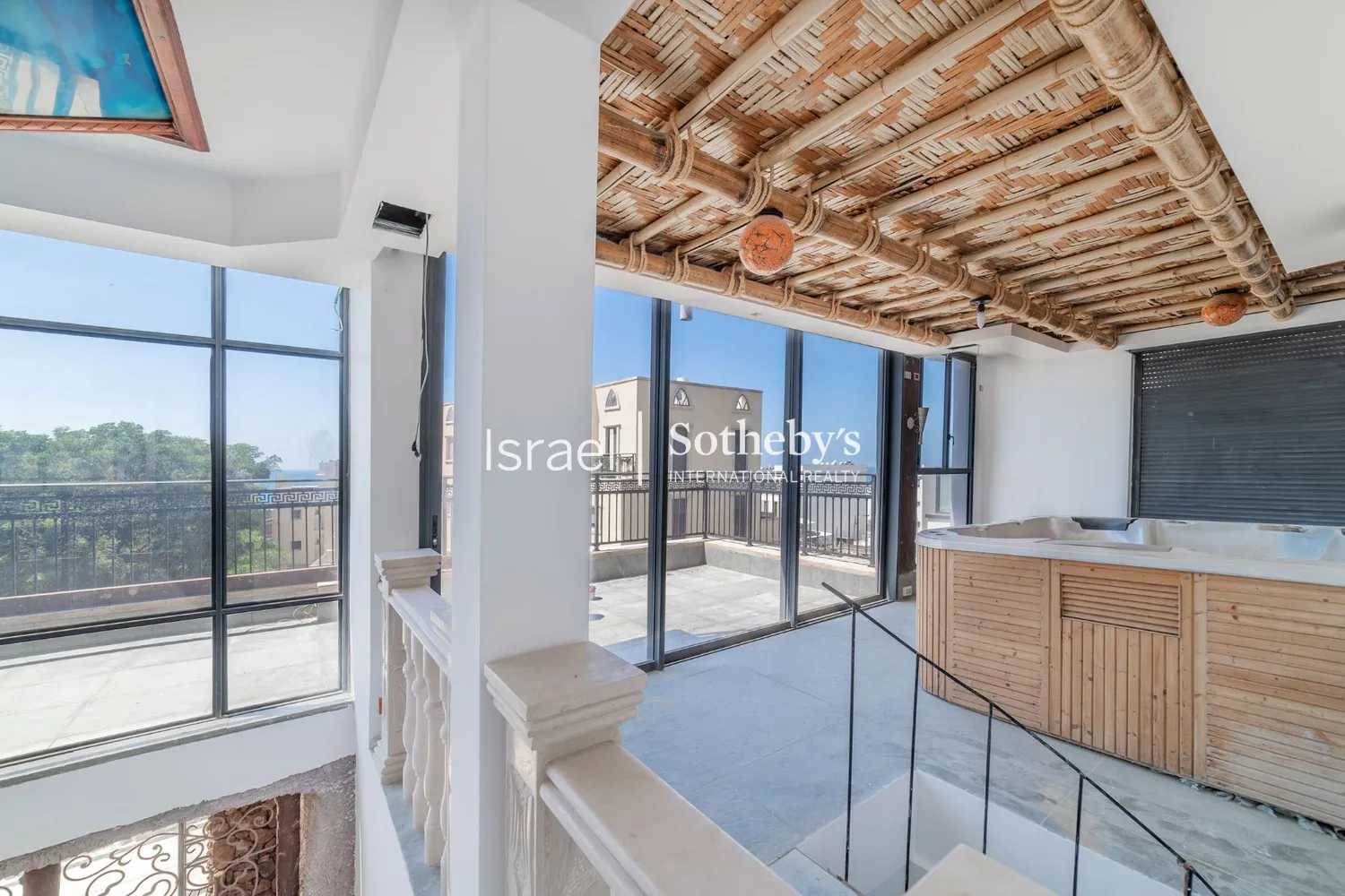 σπίτι σε Tel Aviv-Yafo, Tel Aviv District 10916236