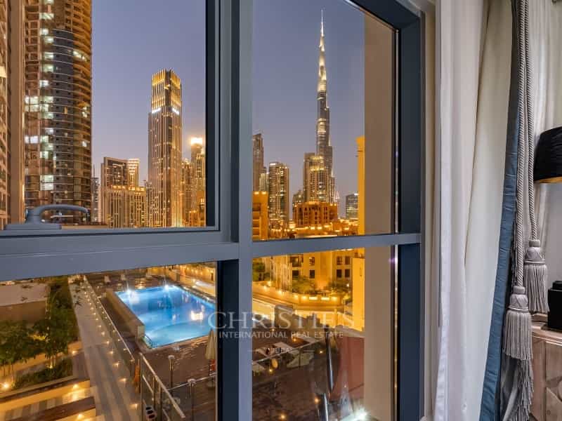 Condominium in Dubai, Dubai 10916276