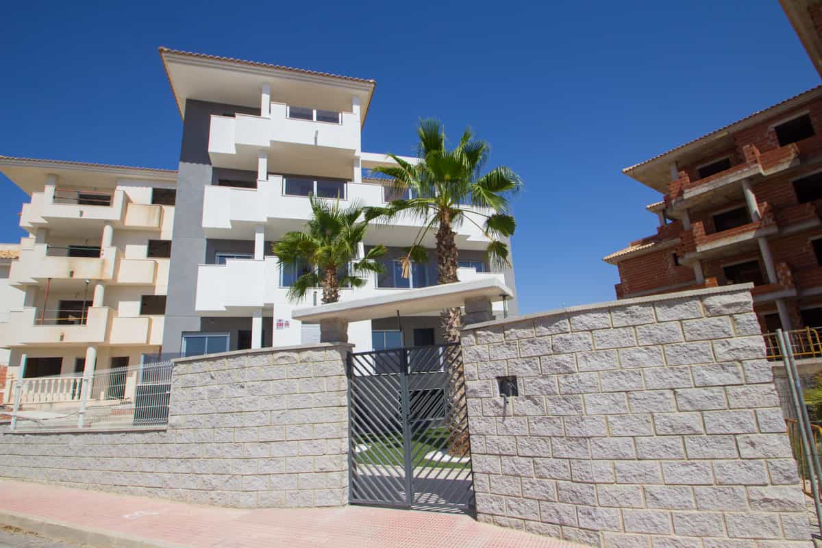 Condominium in Campoamor, Valencia 10916288