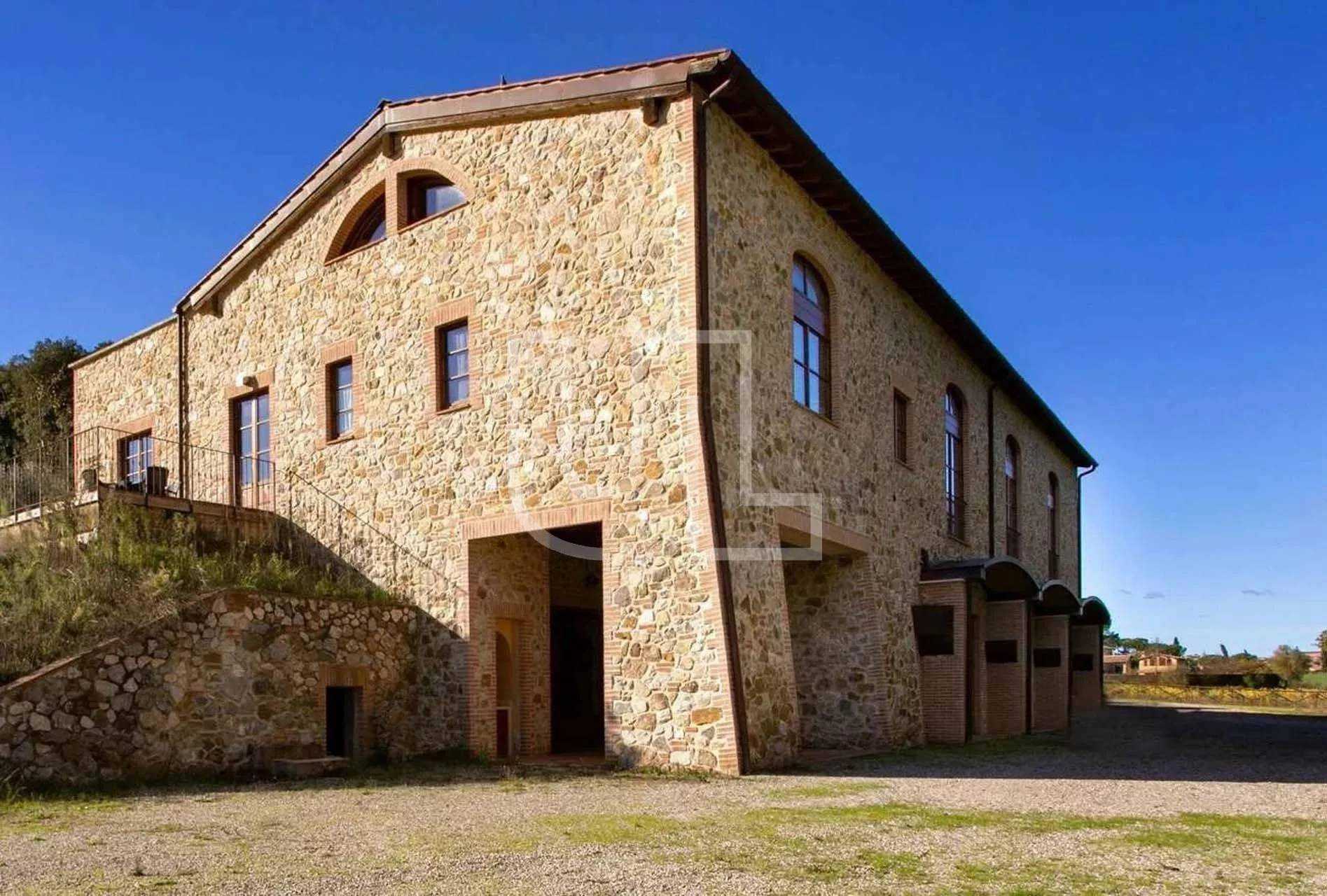 жилой дом в Siena, Toscana 10916363