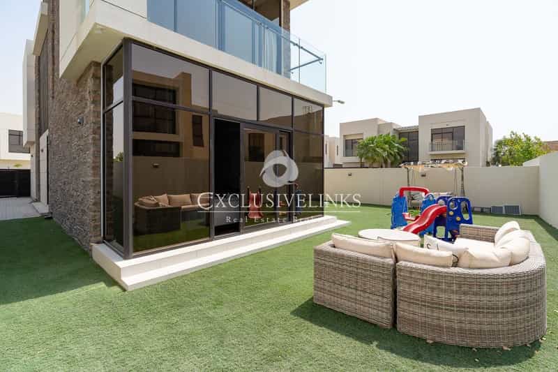 House in Dubai, Dubai 10916455