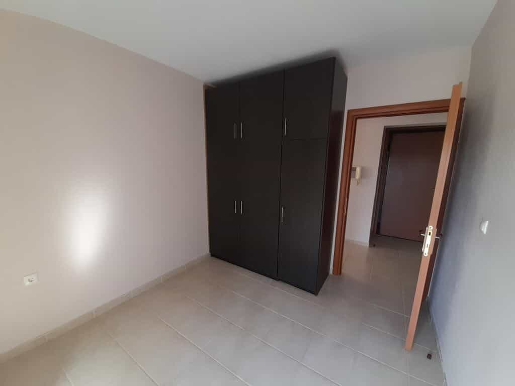 公寓 在 埃帕诺米, 肯特里基马其顿 10916498