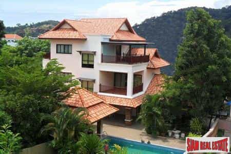 Hus i Ban Lo Long, Phuket 10918228