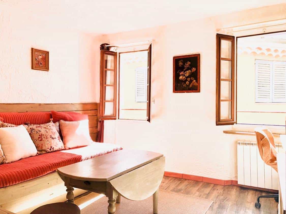 公寓 在 Le Plan-de-Grasse, Provence-Alpes-Cote d'Azur 10919050