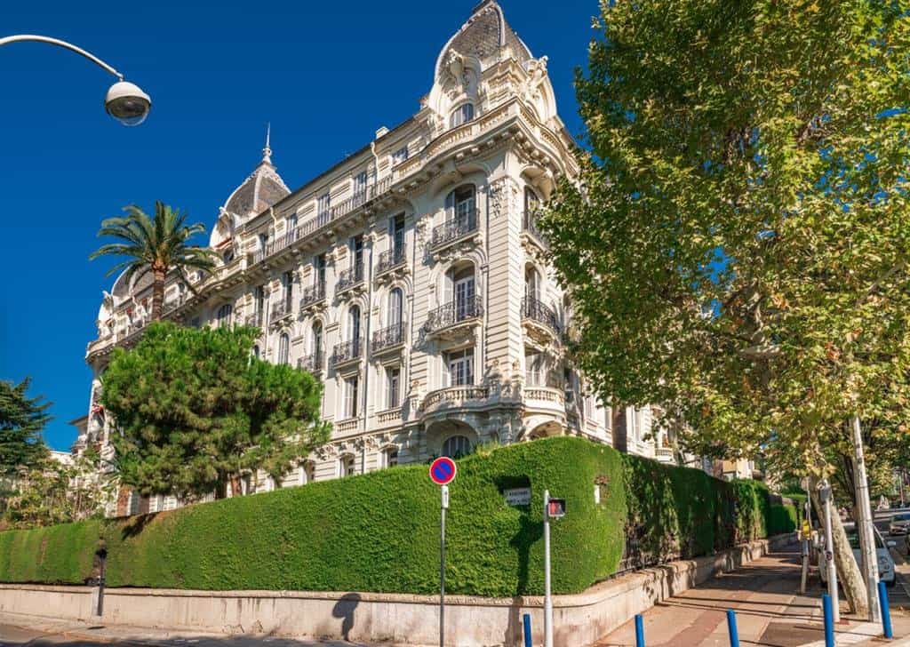 Condominium in Nice, Provence-Alpes-Cote d'Azur 10919083