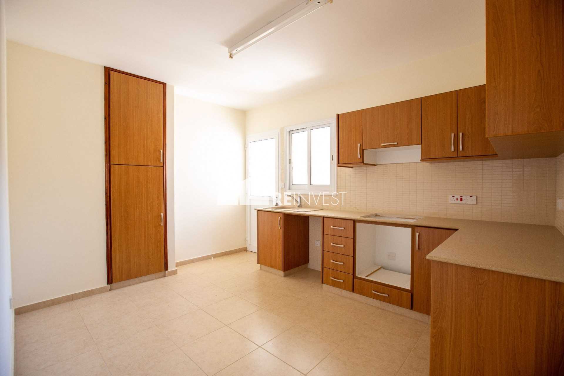 Condominium in Pegeia, Pafos 10919219