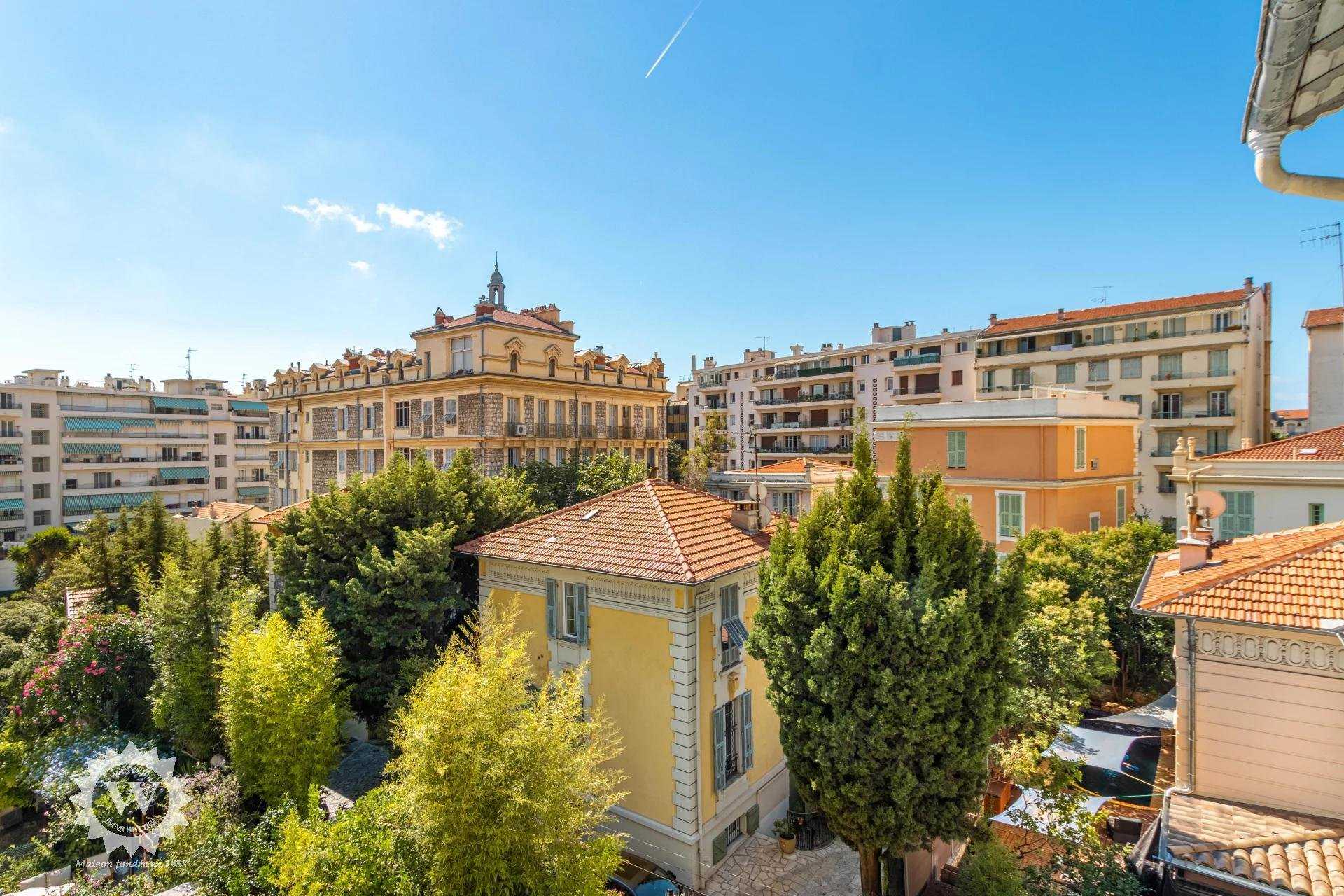Eigentumswohnung im Saint-Philippe, Provence-Alpes-Côte d'Azur 10919713